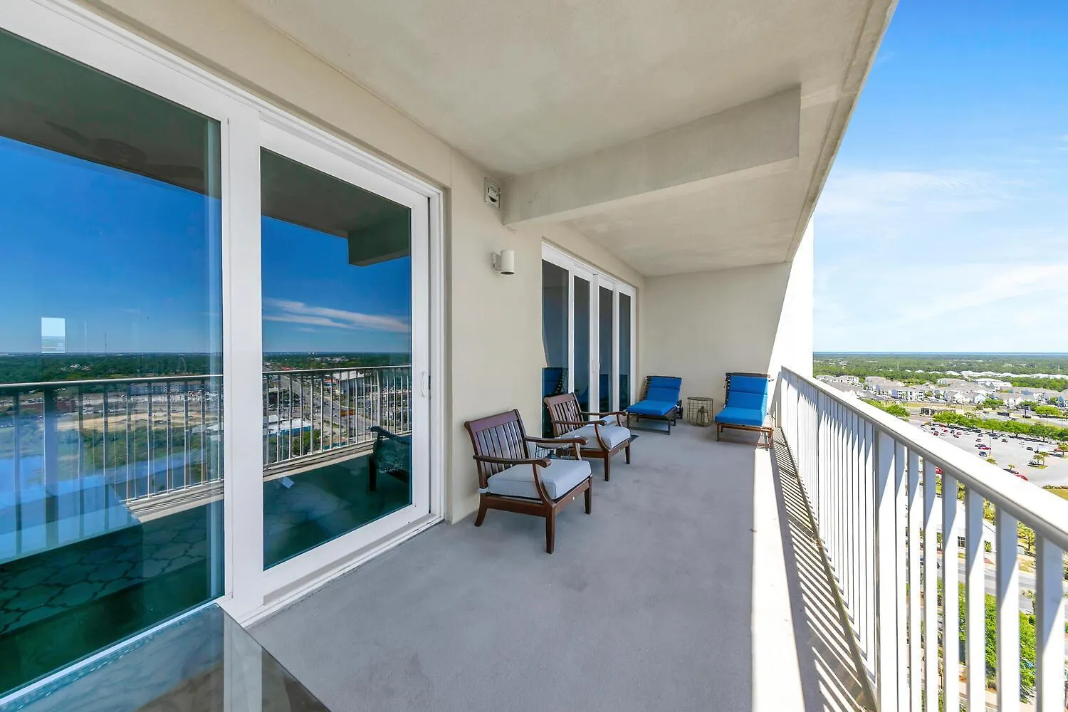 Laketown Wharf 1829 By Emerald Coast Retreats Panama City Beach 0*,